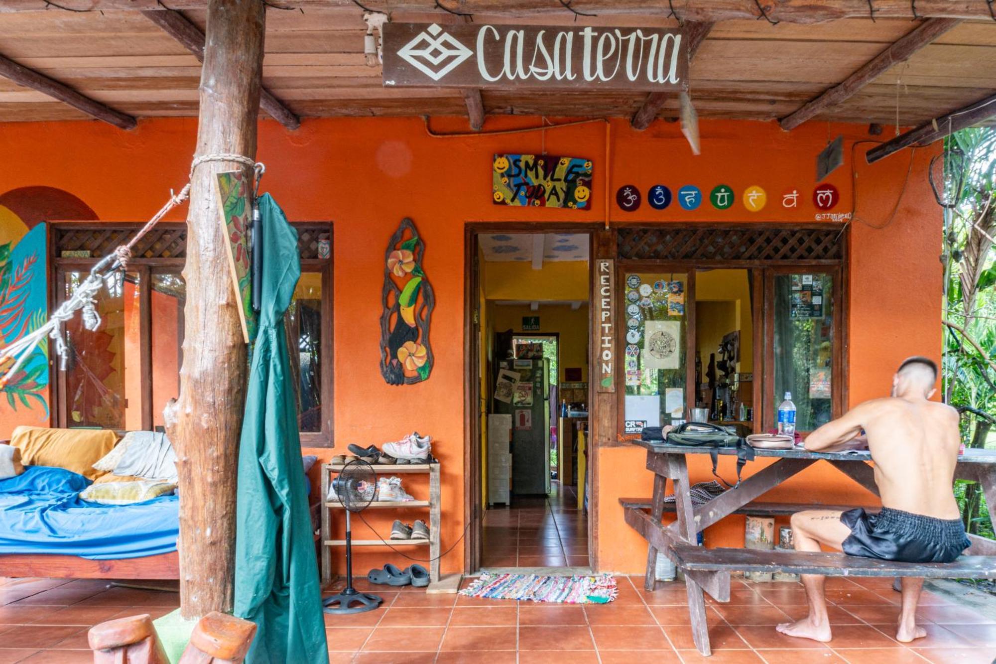 Casa Terra Hostel Sámara Dış mekan fotoğraf